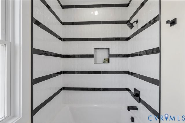 851 E Bank St, Petersburg, VA 23803