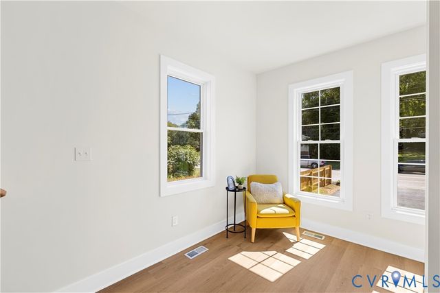851 E Bank St, Petersburg, VA 23803