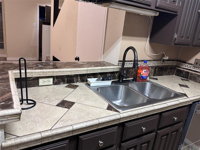 2110 Wilcrest Drive 128, Houston, TX 77042