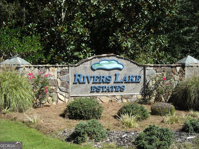 455 Rivers Road, Fayetteville, GA 30214