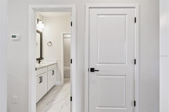 1559 RUNNING TIDE PLACE, Sarasota, FL 34240