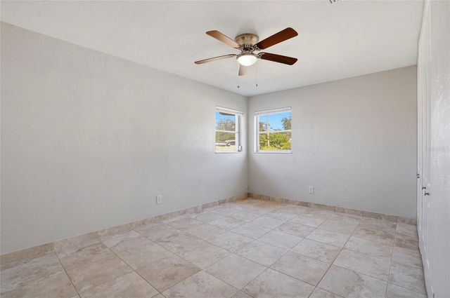 6338 21ST STREET N, St Petersburg, FL 33702