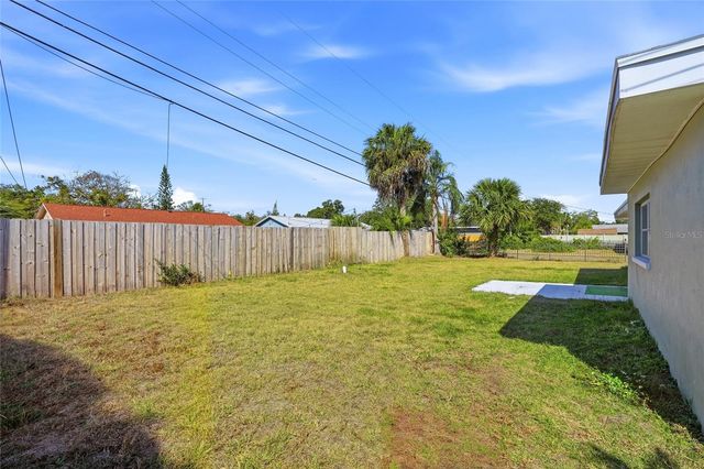 6338 21ST STREET N, St Petersburg, FL 33702