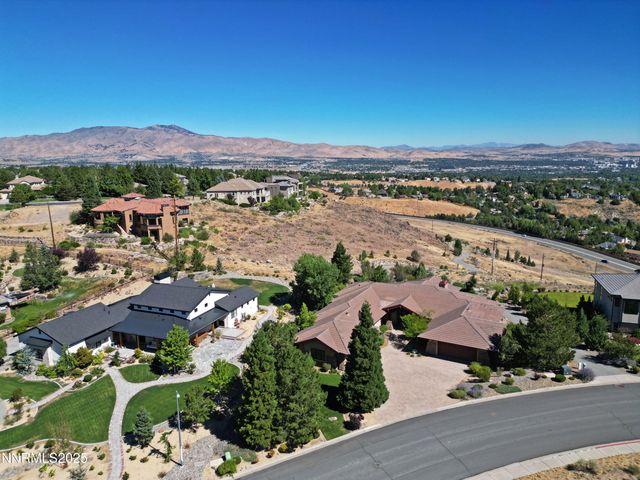 4824 Piney Woods Court 16, Reno, NV 89519