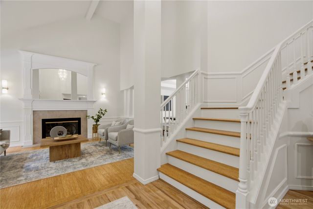 21339 NE 97th Place, Redmond, WA 98053