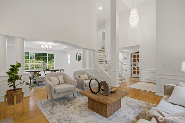 21339 NE 97th Place, Redmond, WA 98053