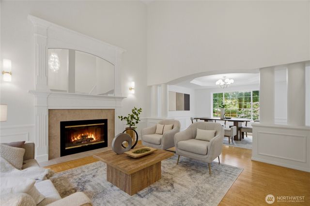 21339 NE 97th Place, Redmond, WA 98053