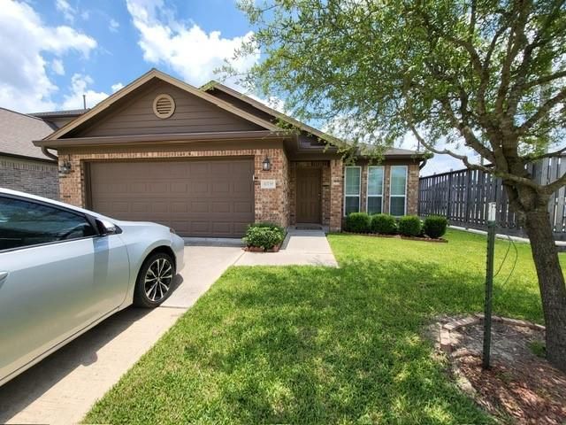 10739 Chestnut Path Way, Tomball, TX 77375