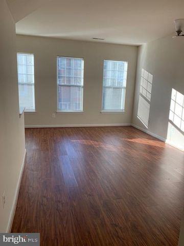 25472 FELTRE TER, Chantilly, VA 20152