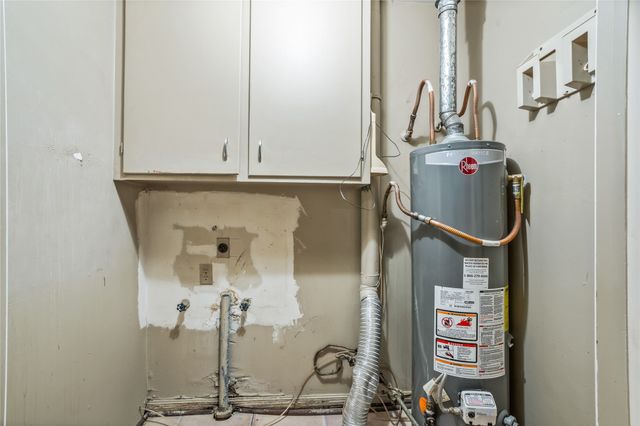 308 N Bailey Avenue, Fort Worth, TX 76107