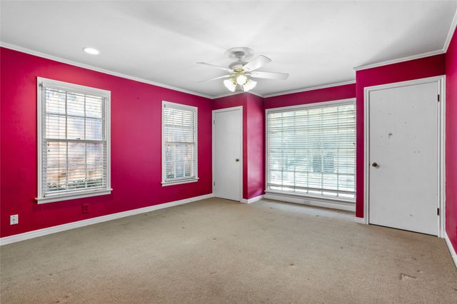 308 N Bailey Avenue, Fort Worth, TX 76107