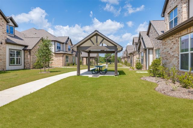 227 Park Place Circle D, Waller, TX 77484
