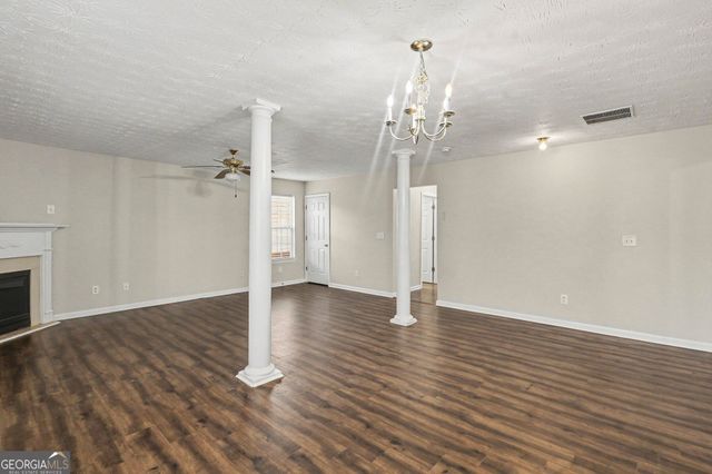 310 Parkview Place Drive, Mcdonough, GA 30253