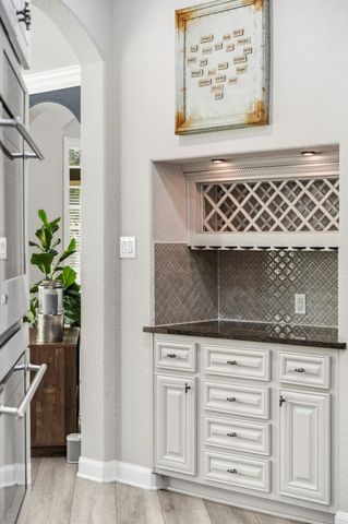 90 Spincaster Drive, The Woodlands, TX 77389