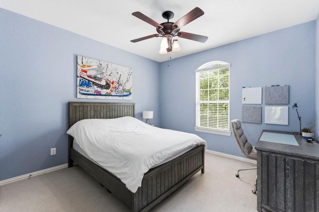 90 Spincaster Drive, The Woodlands, TX 77389