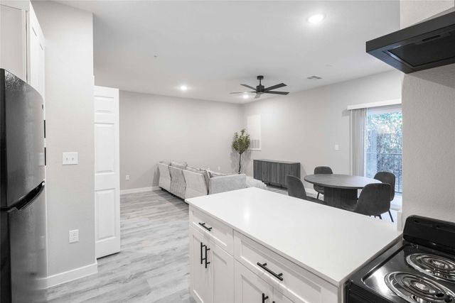 2101 Reinke, Waller, TX 77484