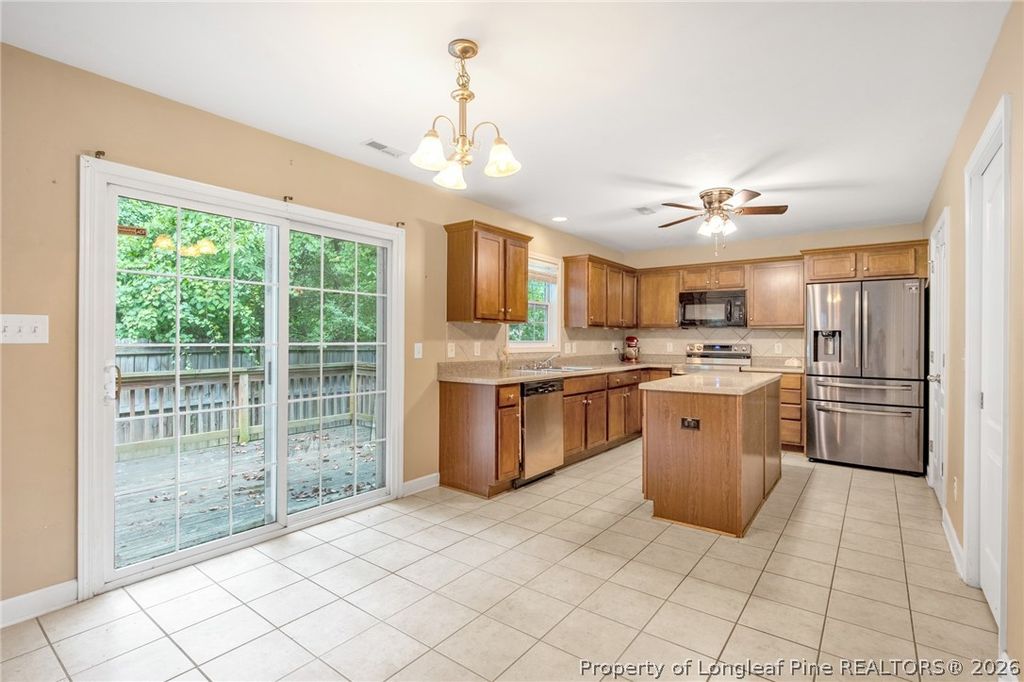 2904 Assurian Court, Fayetteville, NC 28306 — photo 11