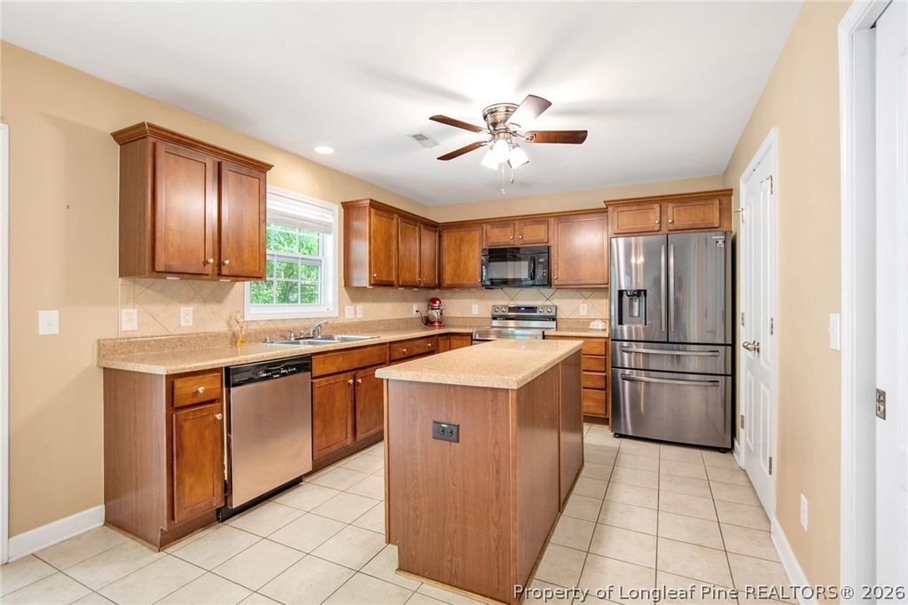 2904 Assurian Court, Fayetteville, NC 28306 — photo 13