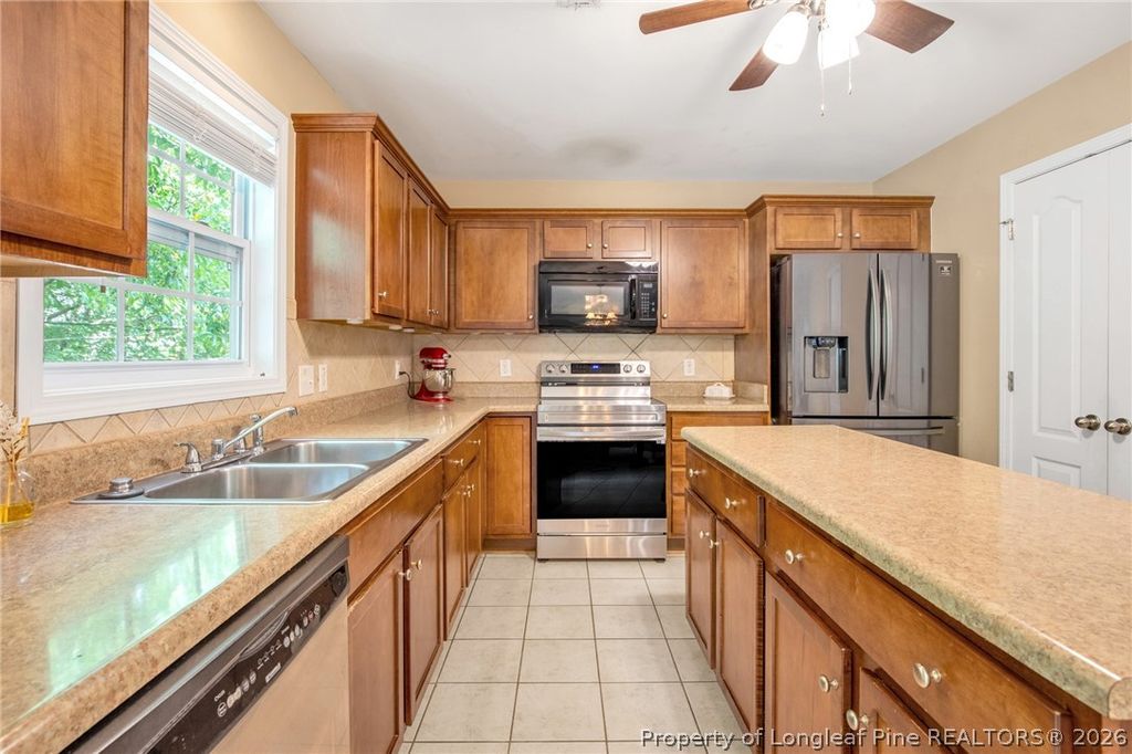 2904 Assurian Court, Fayetteville, NC 28306 — photo 14