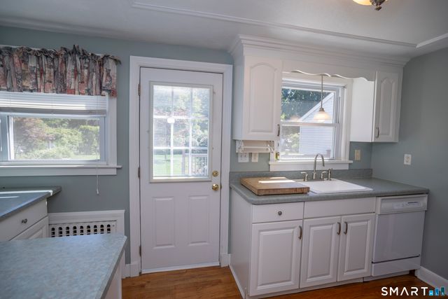 32 King Street, Old Saybrook, CT 06475
