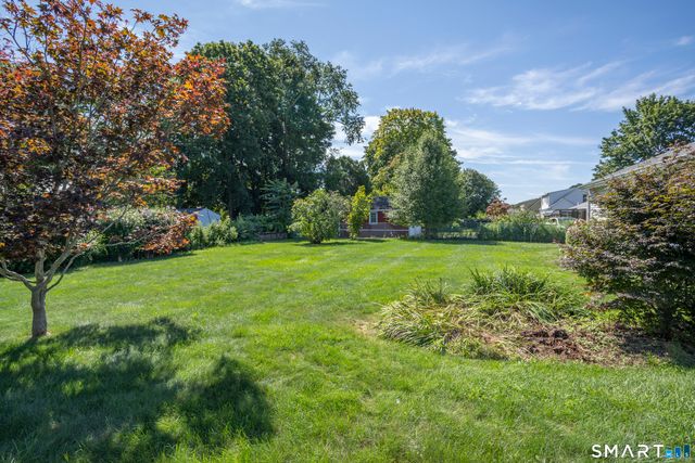 32 King Street, Old Saybrook, CT 06475