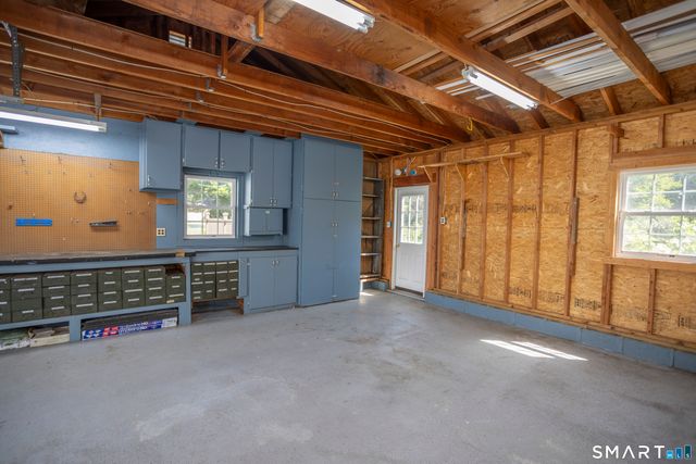 32 King Street, Old Saybrook, CT 06475