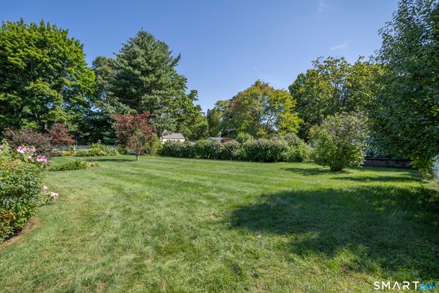 32 King Street, Old Saybrook, CT 06475