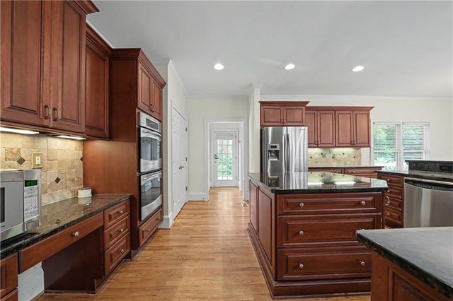 2260 Bent Creek Manor, Alpharetta, GA 30005
