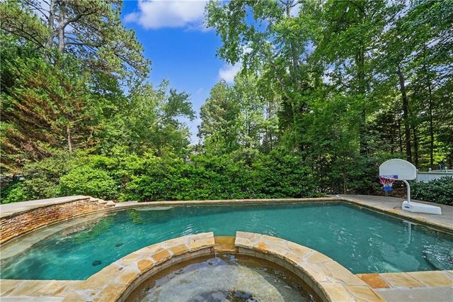 2260 Bent Creek Manor, Alpharetta, GA 30005