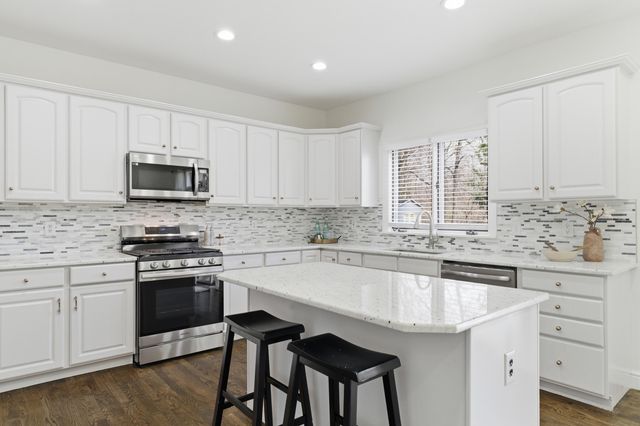 9398 Culross Court, Dublin, OH 43017