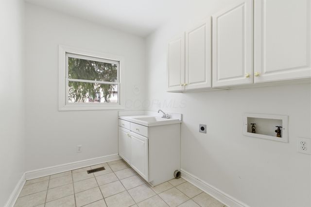 9398 Culross Court, Dublin, OH 43017