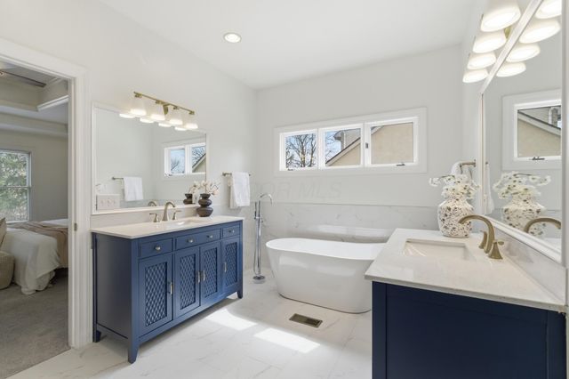 9398 Culross Court, Dublin, OH 43017