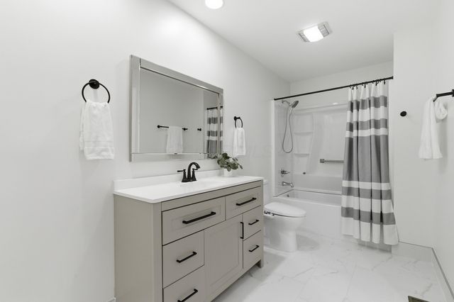 9398 Culross Court, Dublin, OH 43017