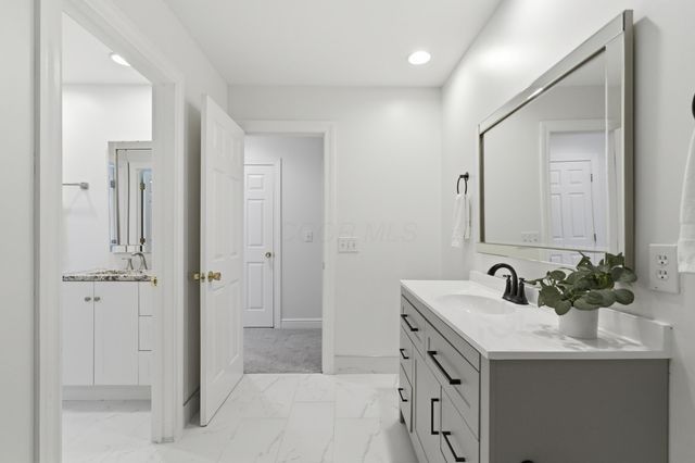 9398 Culross Court, Dublin, OH 43017