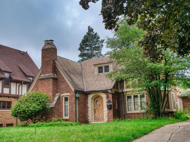 331 N 50th STREET, Milwaukee, WI 53208