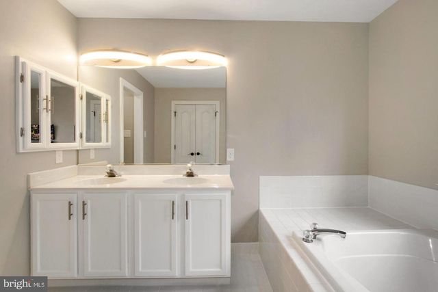 112 FEDERAL WALK, Kennett Square, PA 19348