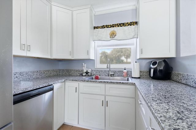 2424 WARNE STREET, Port Charlotte, FL 33952