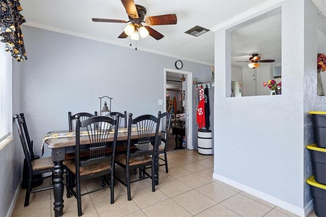 2424 WARNE STREET, Port Charlotte, FL 33952