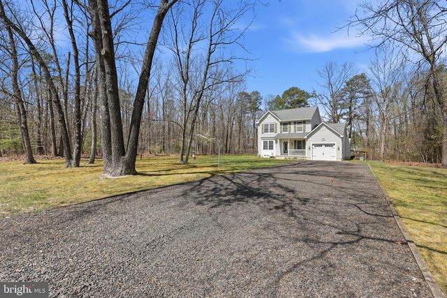 3202 OAKWOOD DR, Hammonton, NJ 08037