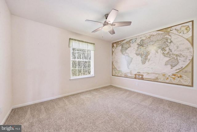 3202 OAKWOOD DR, Hammonton, NJ 08037