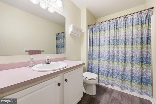 3202 OAKWOOD DR, Hammonton, NJ 08037