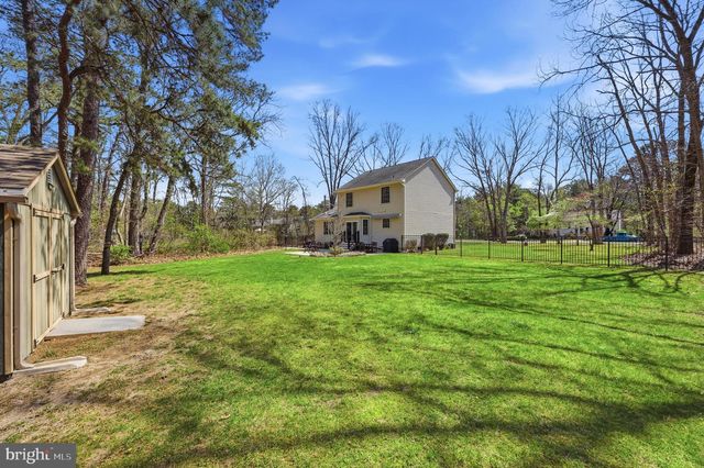 3202 OAKWOOD DR, Hammonton, NJ 08037