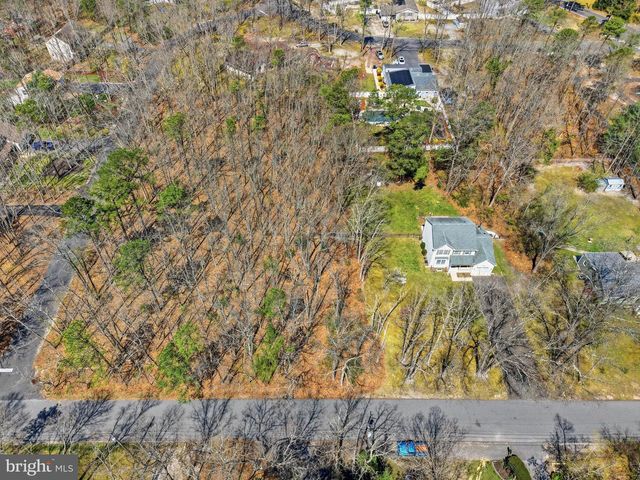 3202 OAKWOOD DR, Hammonton, NJ 08037