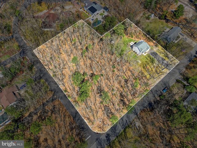 3202 OAKWOOD DR, Hammonton, NJ 08037