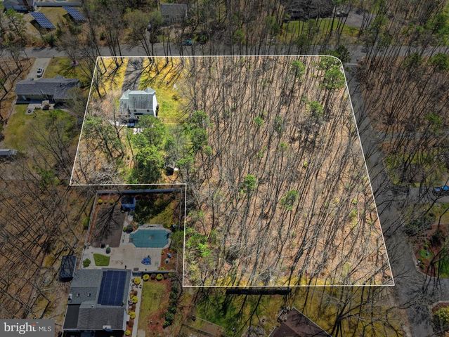 3202 OAKWOOD DR, Hammonton, NJ 08037