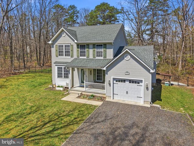 3202 OAKWOOD DR, Hammonton, NJ 08037