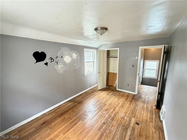 12402 Imperial Avenue, Cleveland, OH 44120