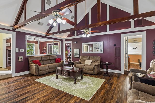 109 LONG BOW RD, Shavano Park, TX 78231