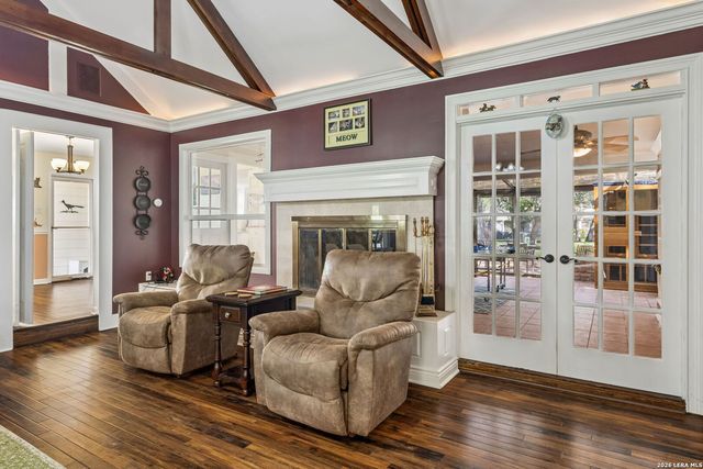 109 LONG BOW RD, Shavano Park, TX 78231