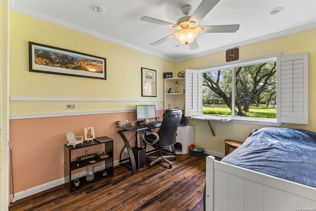 109 LONG BOW RD, Shavano Park, TX 78231